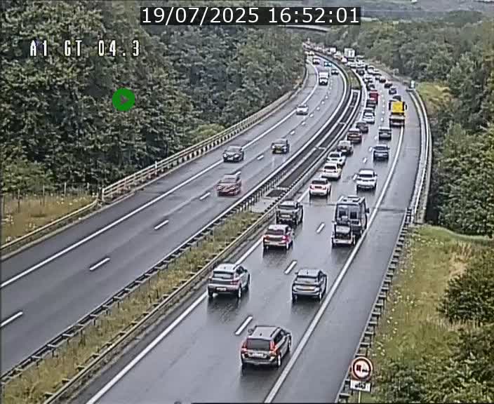 Traffic live webcam Luxembourg Itzig - A1 direction Sandweiler - BK 4.3