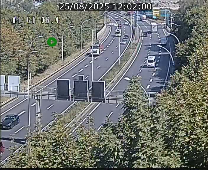 Traffic live webcam Luxembourg Hamm - A1 direction Sandweiler - BK 6.4