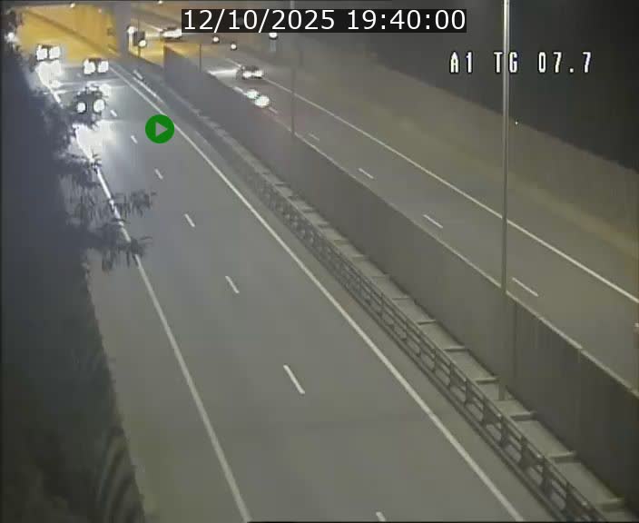 Traffic live webcam Luxembourg Kirchberg - A1 direction Luxembourg-ville - BK 7.7