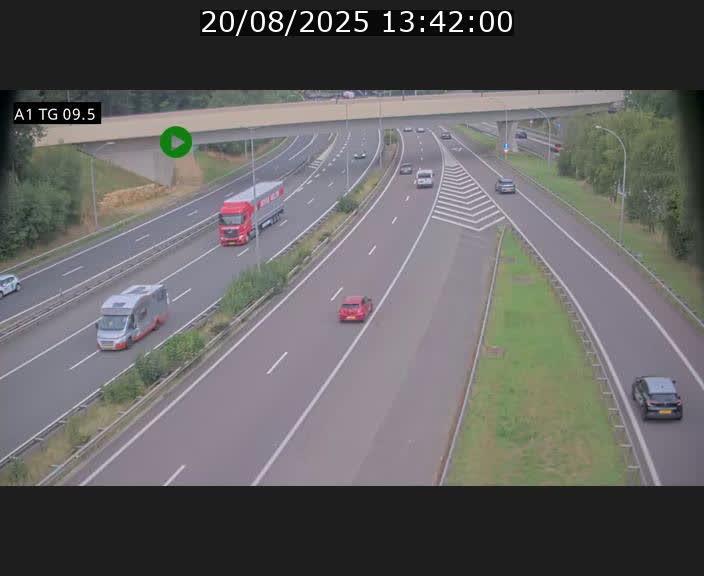 Traffic live webcam Luxembourg Jonction Grünewald - A1 direction Luxembourg-ville - BK 9.5