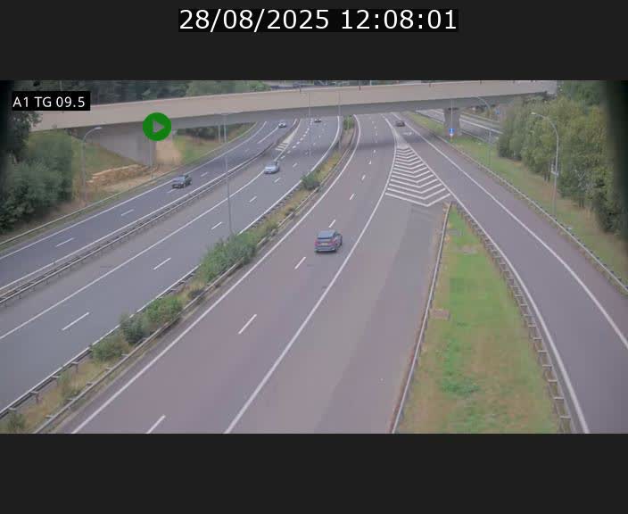 Traffic live webcam Luxembourg Jonction Grünewald - A1 direction Luxembourg-ville - BK 9.5