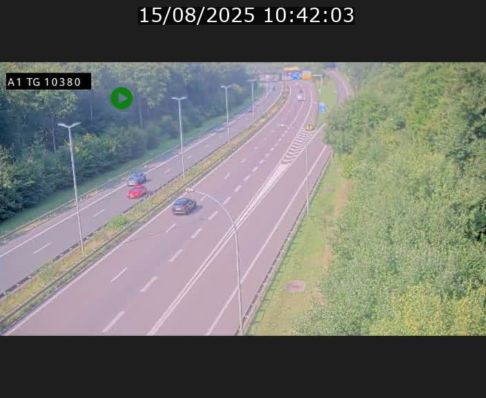 Traffic live webcam Luxembourg Senningerberg - A1 direction Luxembourg Kirchberg - BK 10.3