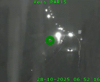 Caméra routière sur l'autoroute A20 à Bessines-sur-Gartempe. Vue orientée vers Paris