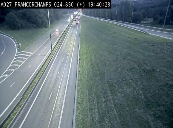 Caméra autoroutière à proximité du circuit de Spa-Francorchamps à Stavelot sur l'A27/E42