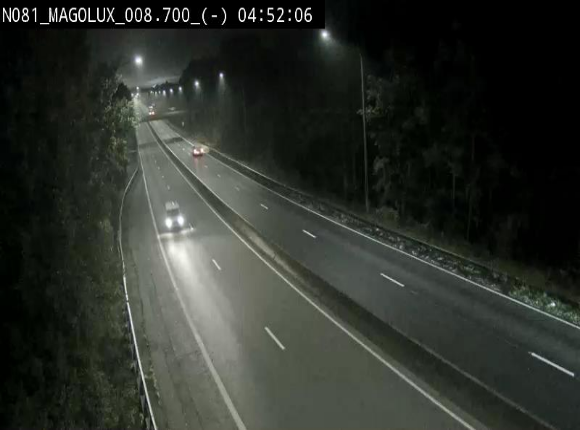 Webcam sur la N81 (E411) à hauteur de la jonction avec la N883. Vue orientée vers Arlon
