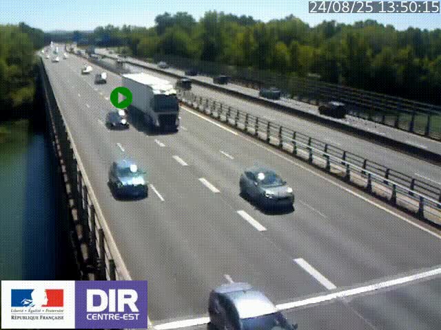 Caméra trafic à la jonction entre l'A46 (Rocade-est de Lyon) et l'A42 à hauteur de Vault-en-Velin en direction de Marseille