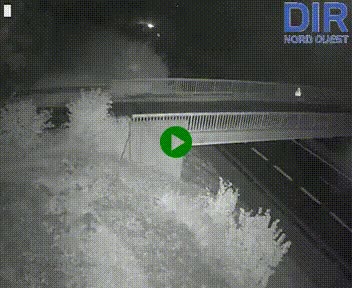 Webcam sur A84 à hauteur de Pont-Farcy, au niveau du pont autoroutier sur la Vire, au sud de Saint-Lô