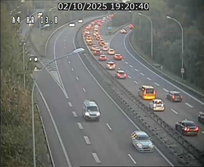 Webcam traffic A4 Luxembourg - BK 3.8 - Leudelange (direction Esch sur Alzette)