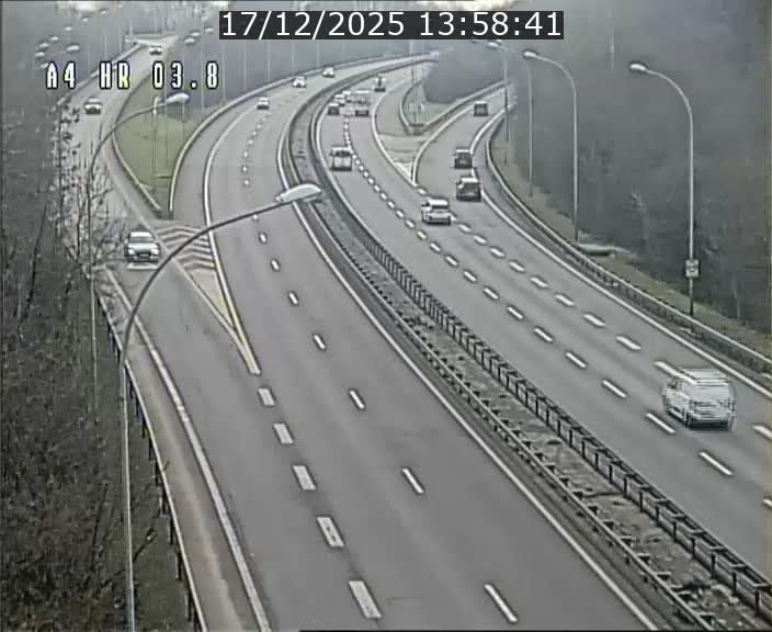 Webcam traffic A4 Luxembourg - BK 3.8 - Leudelange (direction Esch sur Alzette)