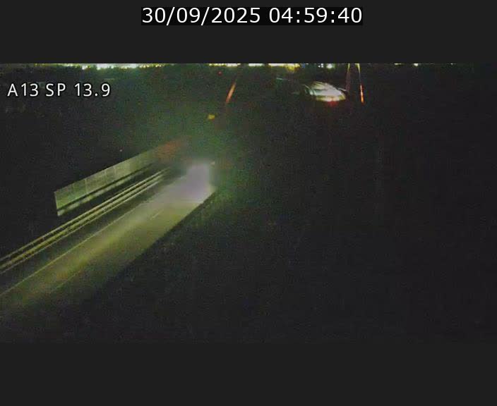 Traffic live webcam Luxembourg Kayl - A13 direction Esch-sur-Alzette/Luxembourg-ville - BK 13.9