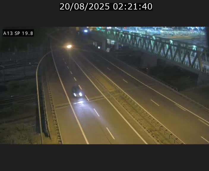Traffic live webcam Luxembourg Croix de Bettembourg - A13 direction Esch-sur-Alzette - BK 19.8