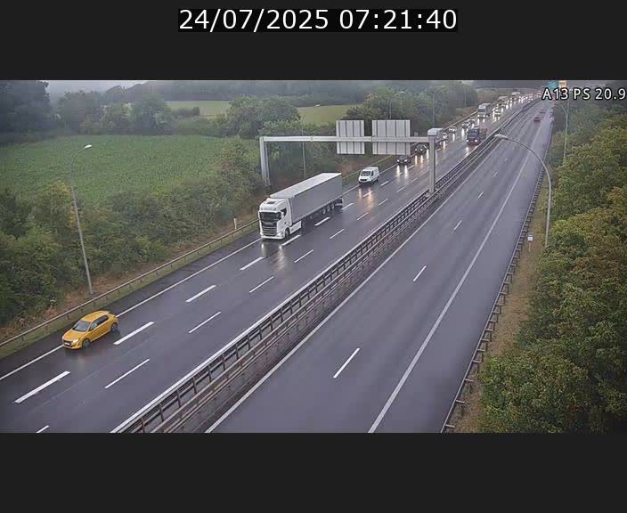 Traffic live webcam Luxembourg Croix de Bettembourg, rond-point d'Hellange - A13 direction Allemagne - BK 20.9
