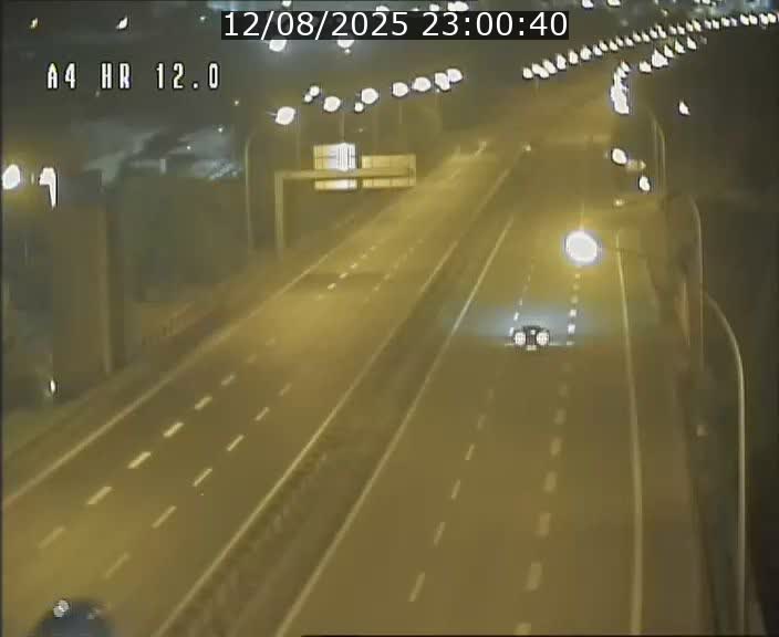 Traffic live webcam Luxembourg Jonction Foetz - A4 - BK 12.0 - direction Esch sur Alzette