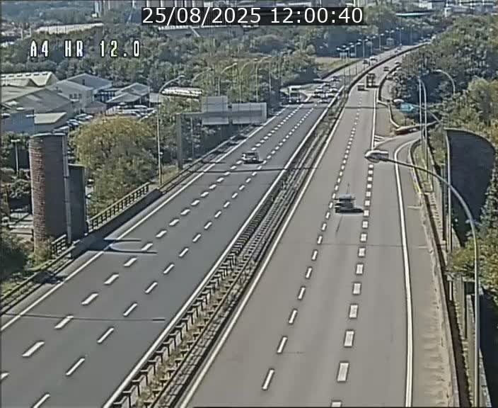 Traffic live webcam Luxembourg Jonction Foetz - A4 - BK 12.0 - direction Esch sur Alzette