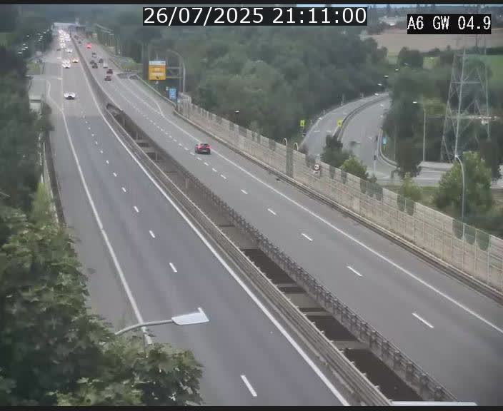 Traffic live webcam Luxembourg Croix de Cessange - A6 - BK 4.9 - direction Belgique