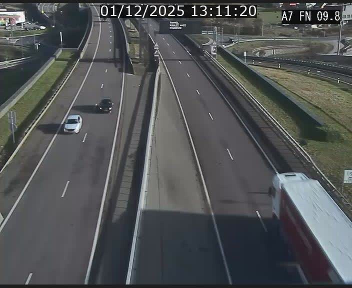 Caméra trafic Luxembourg - A7, Tunnel Gousselerbierg, sortie sud, direction rond-point Lorentzweiler (BK 9.9)