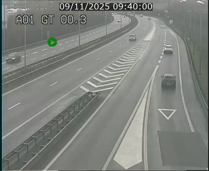 Traffic live webcam Luxembourg Croix de Gasperich - A1 direction Kirchberg - BK 0.3