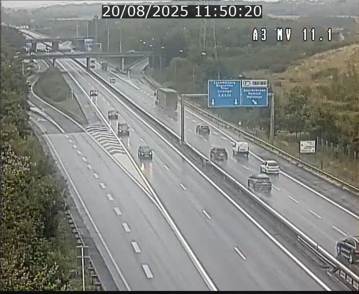 Traffic live webcam Luxembourg Croix de Bettembourg A3 - BK 11.1 - direction Luxembourg-ville