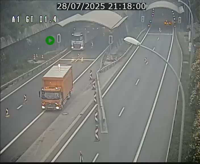 Traffic live webcam Luxembourg Hesperange - A1 direction Kirchberg - BK 1.4