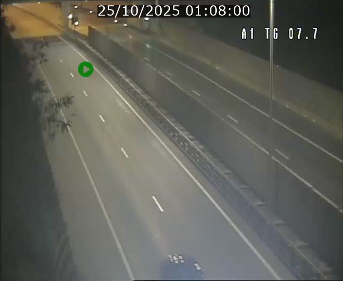 Traffic live webcam Luxembourg Kirchberg - A1 direction Luxembourg-ville - BK 7.7