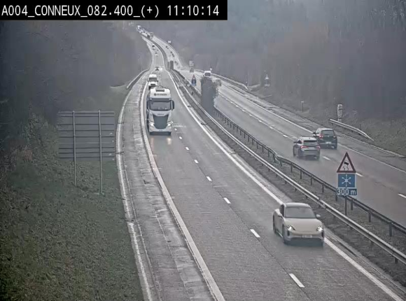Webcam à hauteur de Conneux sur l'E411 en direction du sud de la Belgique