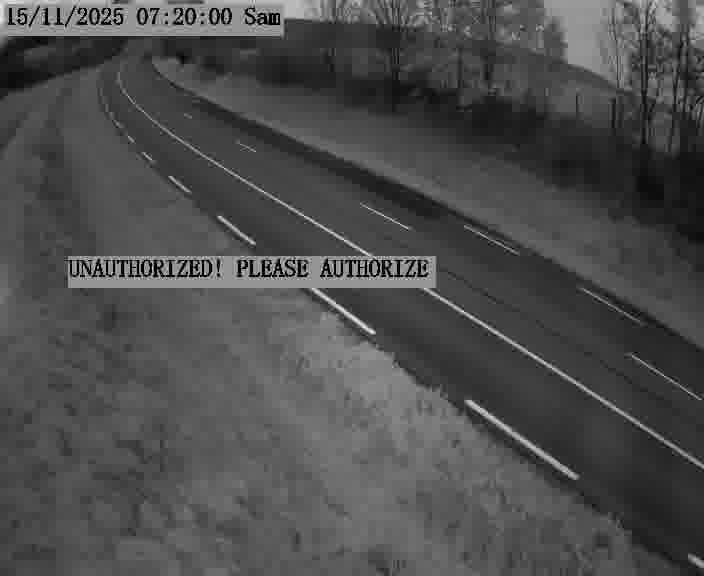 Webcam installée le long de D955 (France) à Amelécourt, pointée vers Metz, utile pour suivre précisément les conditions de trafic.