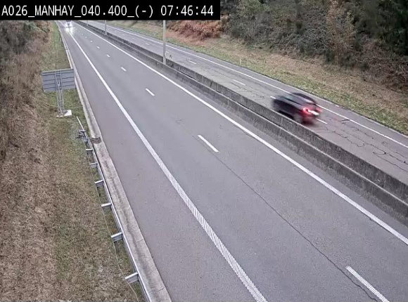 Webcam autoroute A26/E25 à hauteur de Manhay, après la jonction avec la N651 en direction de Liège - BK 40.4