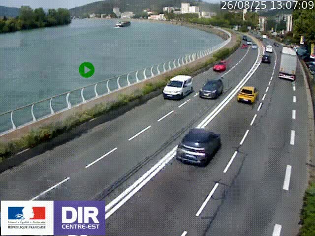 Webcam sur le quai Parjot à Vienne, aux Portes de Lyon, sur la Nationale 7, à la jonction avec le boulevard du Rhône-nord (D1407), caméra orientée vers Lyon