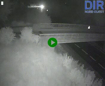 Webcam sur A84 à hauteur de Pont-Farcy, au niveau du pont autoroutier sur la Vire, au sud de Saint-Lô