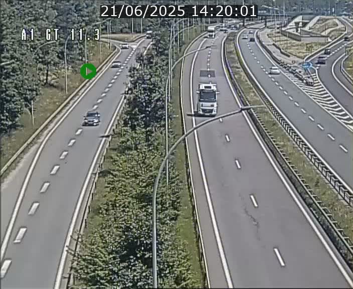 Traffic live webcam Luxembourg Senningerberg - A1 direction Allemagne - BK 11.3