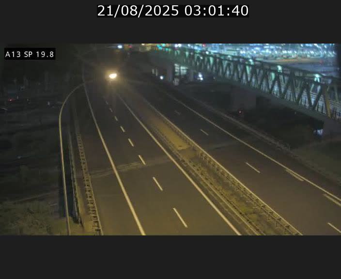 Traffic live webcam Luxembourg Croix de Bettembourg - A13 direction Esch-sur-Alzette - BK 19.8