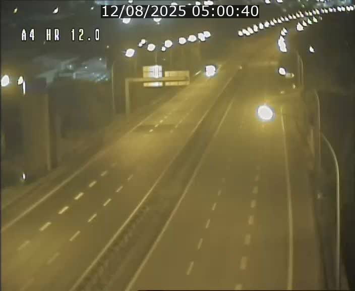 Traffic live webcam Luxembourg Jonction Foetz - A4 - BK 12.0 - direction Esch sur Alzette
