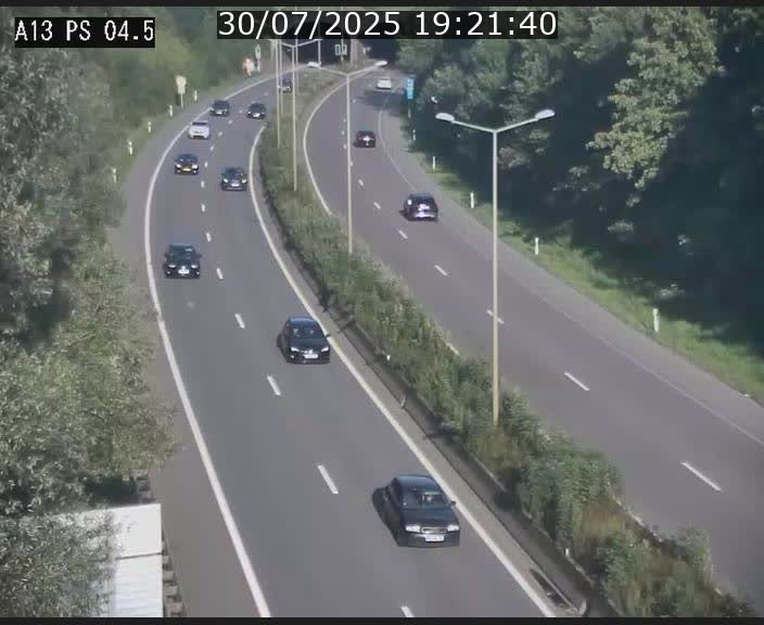 Traffic live webcam Luxembourg Differdange - A13 direction Esch-sur-Alzette - BK 4.5