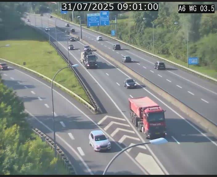 Traffic live webcam Luxembourg - Croix de Cessange - A6 - BK 3.5 - direction France/Allemagne
