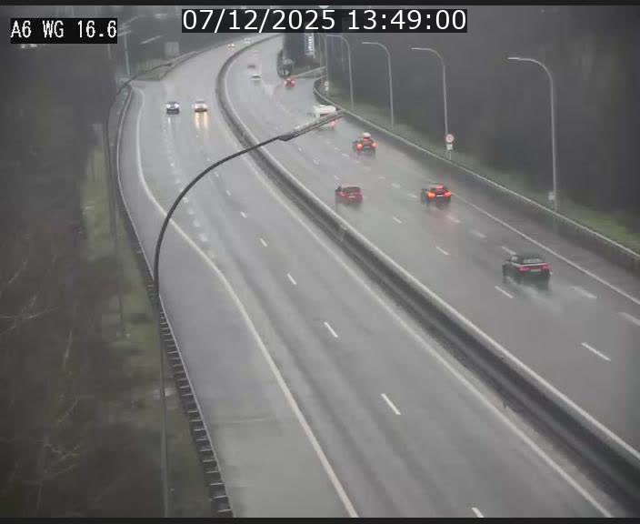 Traffic live webcam Luxembourg Aire de Capellen - A6 - BK 16.6 - direction Luxembourg/France/Allemagne