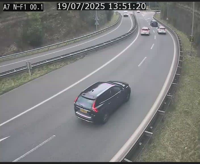 Webcam autoroute Luxembourg A7 située dans la sortie 1 Waldhof, vers la N11, avant le Tunnel Stafelter