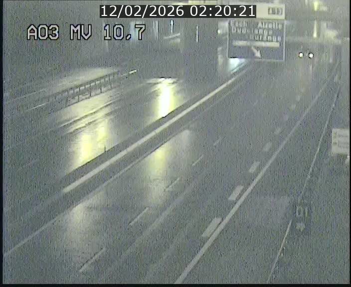 Traffic live webcam Luxembourg Croix de Bettembourg - A3 - BK 10.7 - direction France