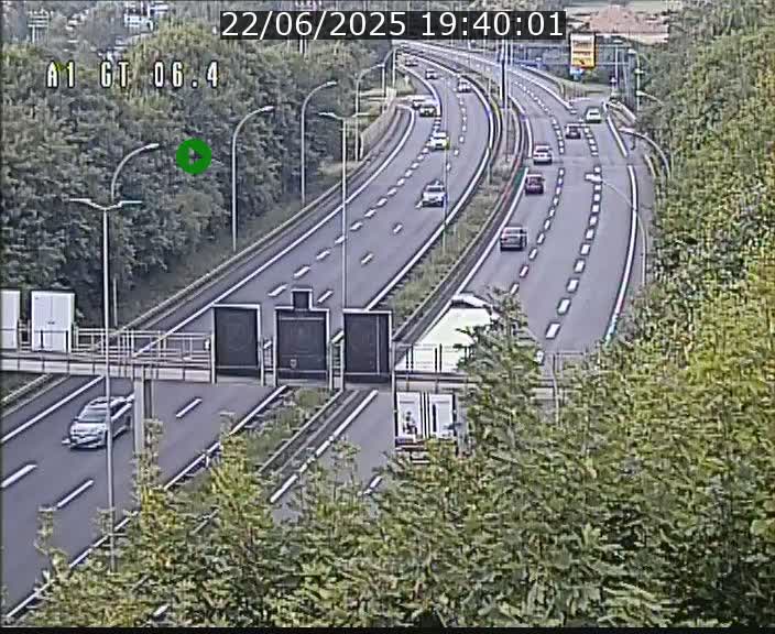 Traffic live webcam Luxembourg Hamm - A1 direction Sandweiler - BK 6.4