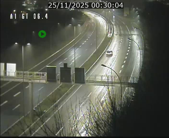 Traffic live webcam Luxembourg Hamm - A1 direction Sandweiler - BK 6.4