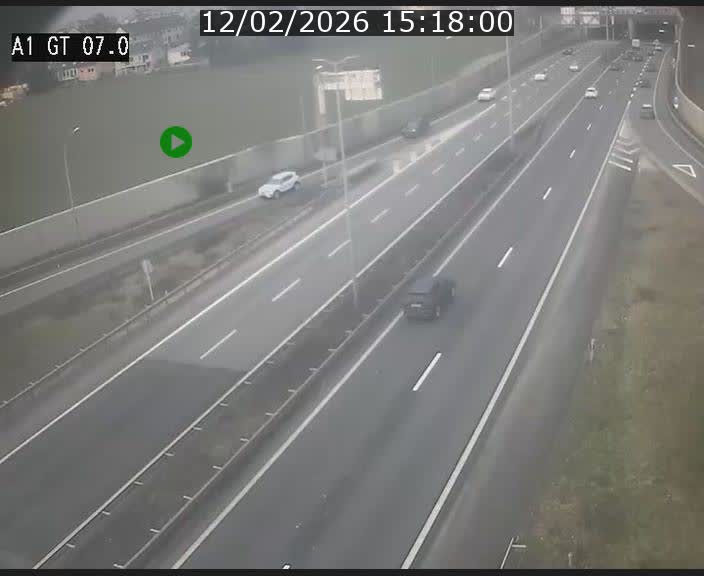 Traffic live webcam Luxembourg Cents - A1 direction Kirchberg - BK 7