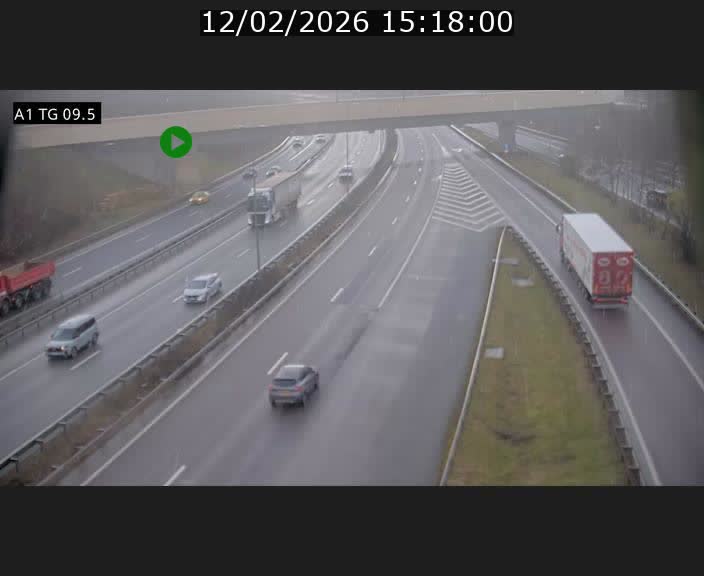 Traffic live webcam Luxembourg Jonction Grünewald - A1 direction Luxembourg-ville - BK 9.5
