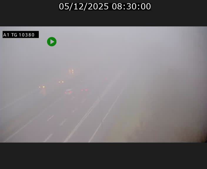 Traffic live webcam Luxembourg Senningerberg - A1 direction Luxembourg Kirchberg - BK 10.3