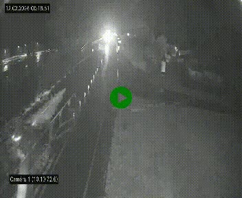 Vue en direct de l'autoroute A10 grâce à un drône situé au-dessus du péage de Virsac