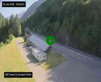 Webcam à l'entrée du tunnel du Somport, côté français, sur la N134, dans les Pyrénées, en direction de l'Espagne, à 1116 mètres d'altitude