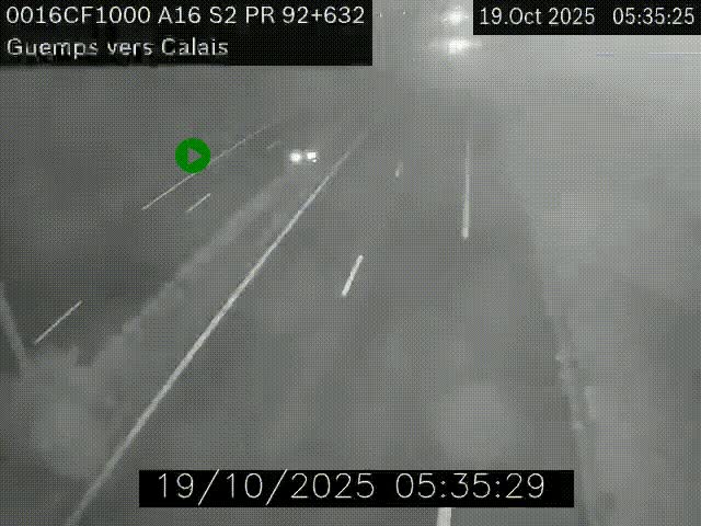 Webcam A16 juste après l'aire de repos d'Offekerque à Guemps. Vue orientée vers Calais