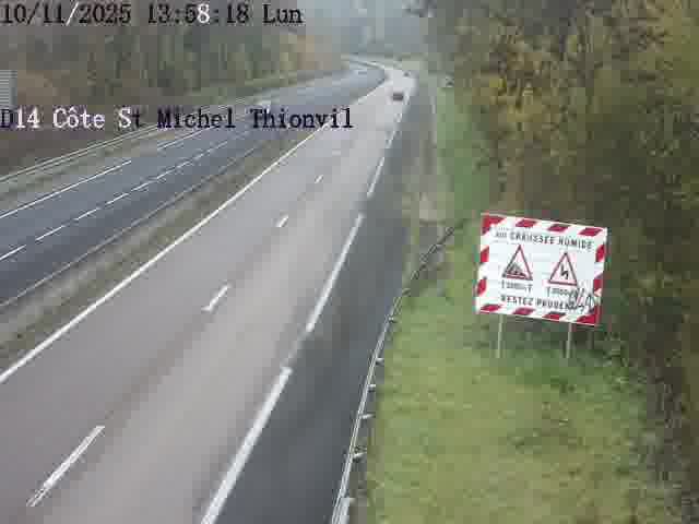Webcam sur la D14, dans la côte Saint-Michel. Vue orientée vers Thionville