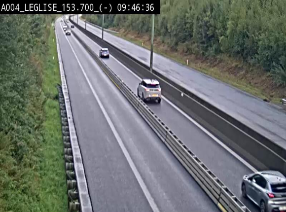 Webcam autoroute A4 (E411-E25) à Léglise, avant la jonction avec la N40. Vue orientée vers Bruxelles