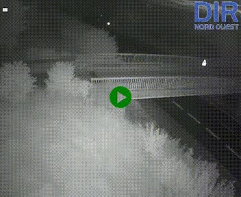 Webcam sur A84 à hauteur de Pont-Farcy, au niveau du pont autoroutier sur la Vire, au sud de Saint-Lô