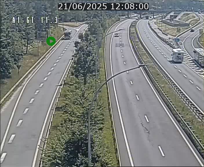 Traffic live webcam Luxembourg Senningerberg - A1 direction Allemagne - BK 11.3