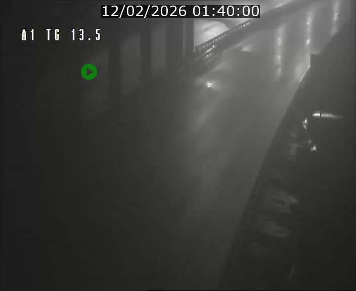 Traffic live webcam Luxembourg Senningen - A1 direction Luxembourg - BK 13.5